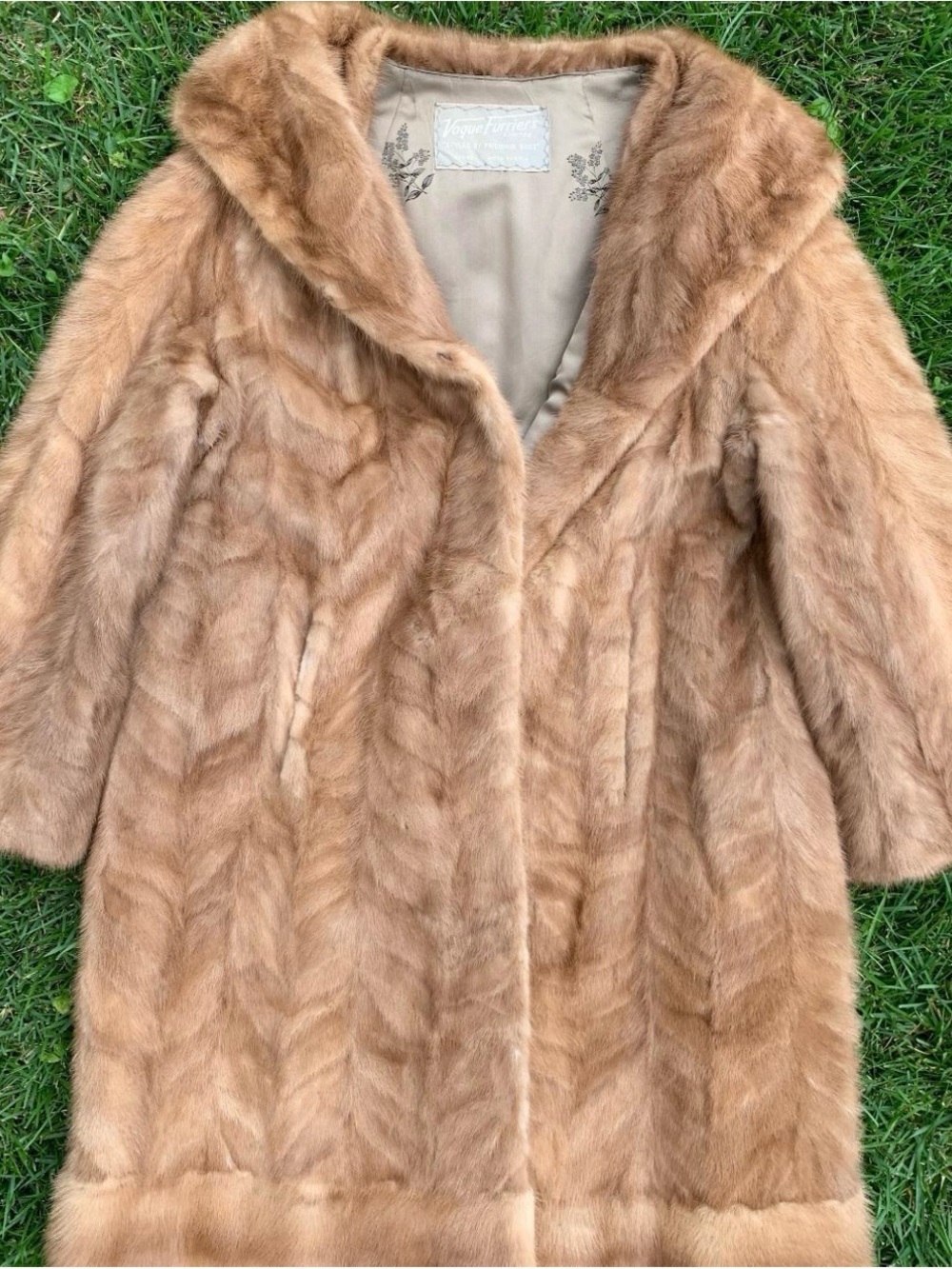 Women's Tan Mink Fur Coat